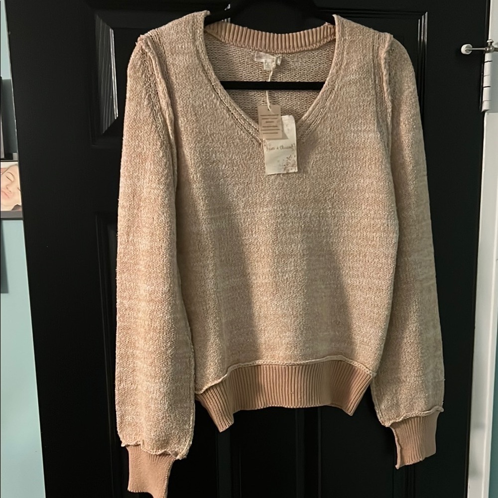NEW Women's Pink Sweater Size Medium
